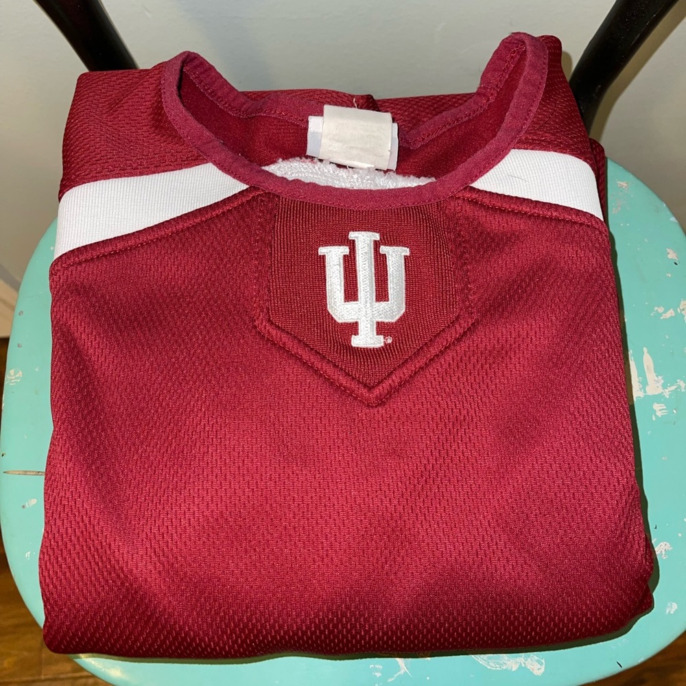 Vintage IU long sleeve shirt